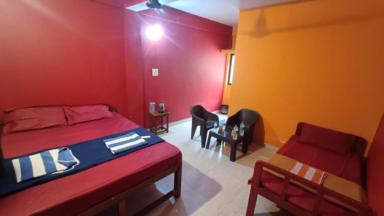 The Boss House Hotel Arambol Bagian luar foto